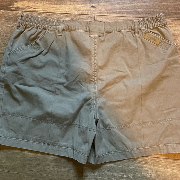 Cabela’s Men’s Cargo Shorts Sz 40 - Picture 4 of 8